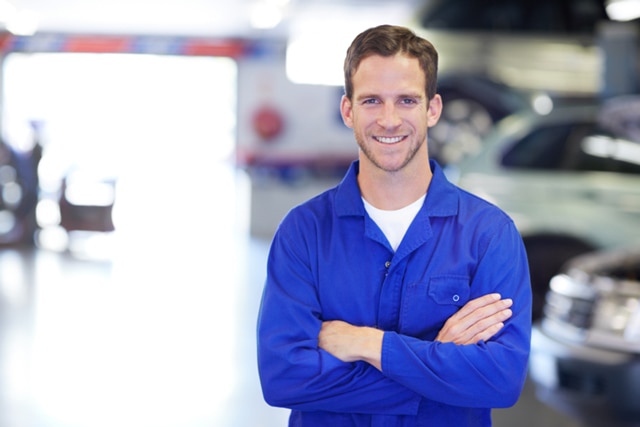 Automotive Schools - Auto Mechanic Training