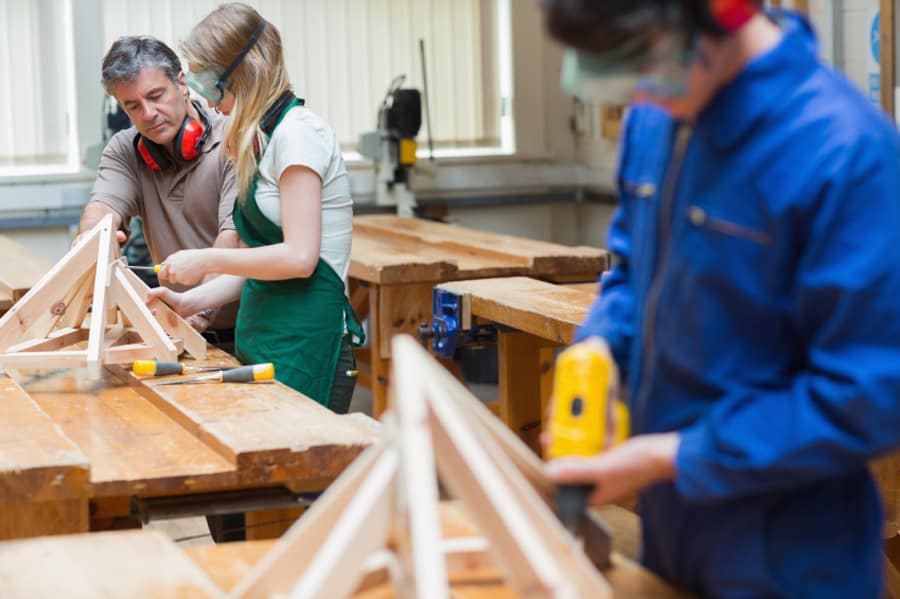 Find a Carpentry School & Learn How to a Carpenter