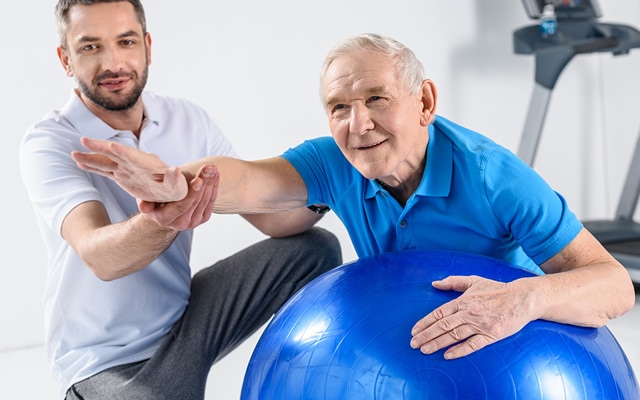 Occupational Therapy vs. Physical Therapy: Career Choices