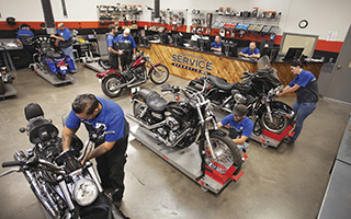 Motorcycle Mechanics Institute 1 